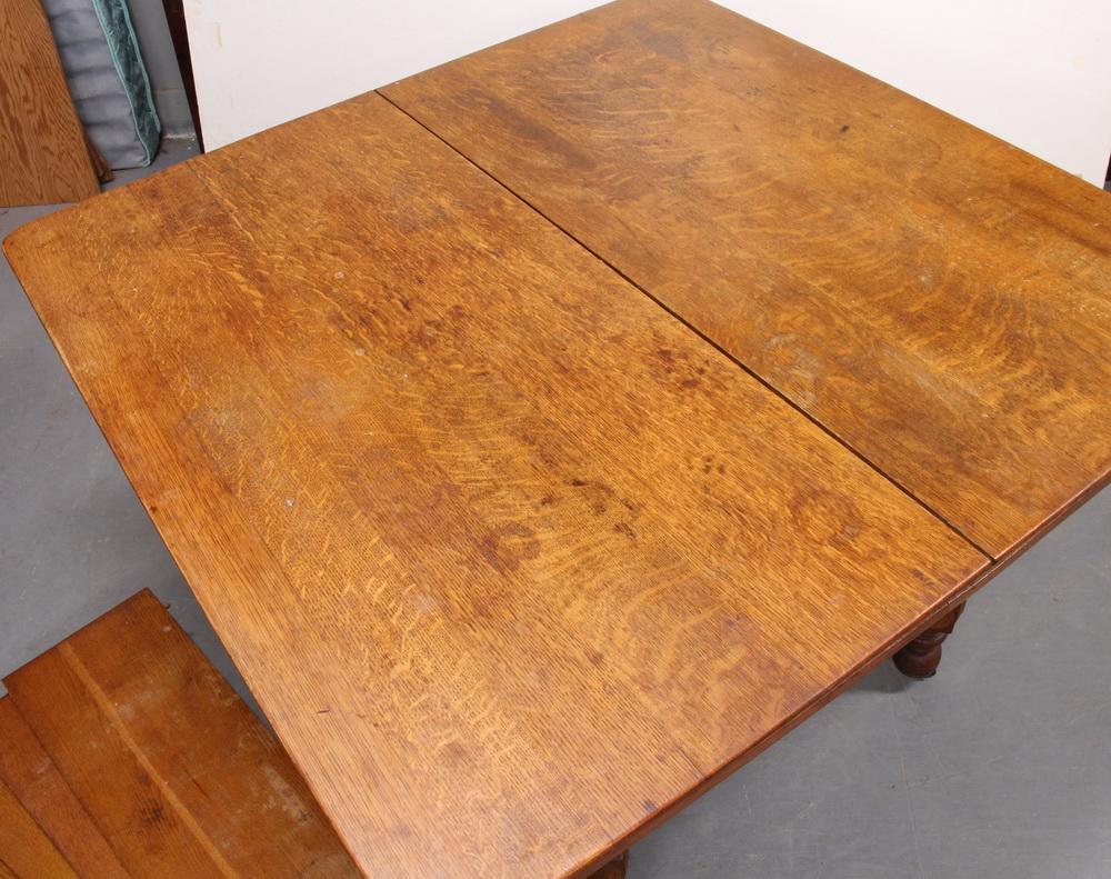 Ca 1900 Quarter Sawn Oak Dining Table With 5 Leaves Lofty Marketplace