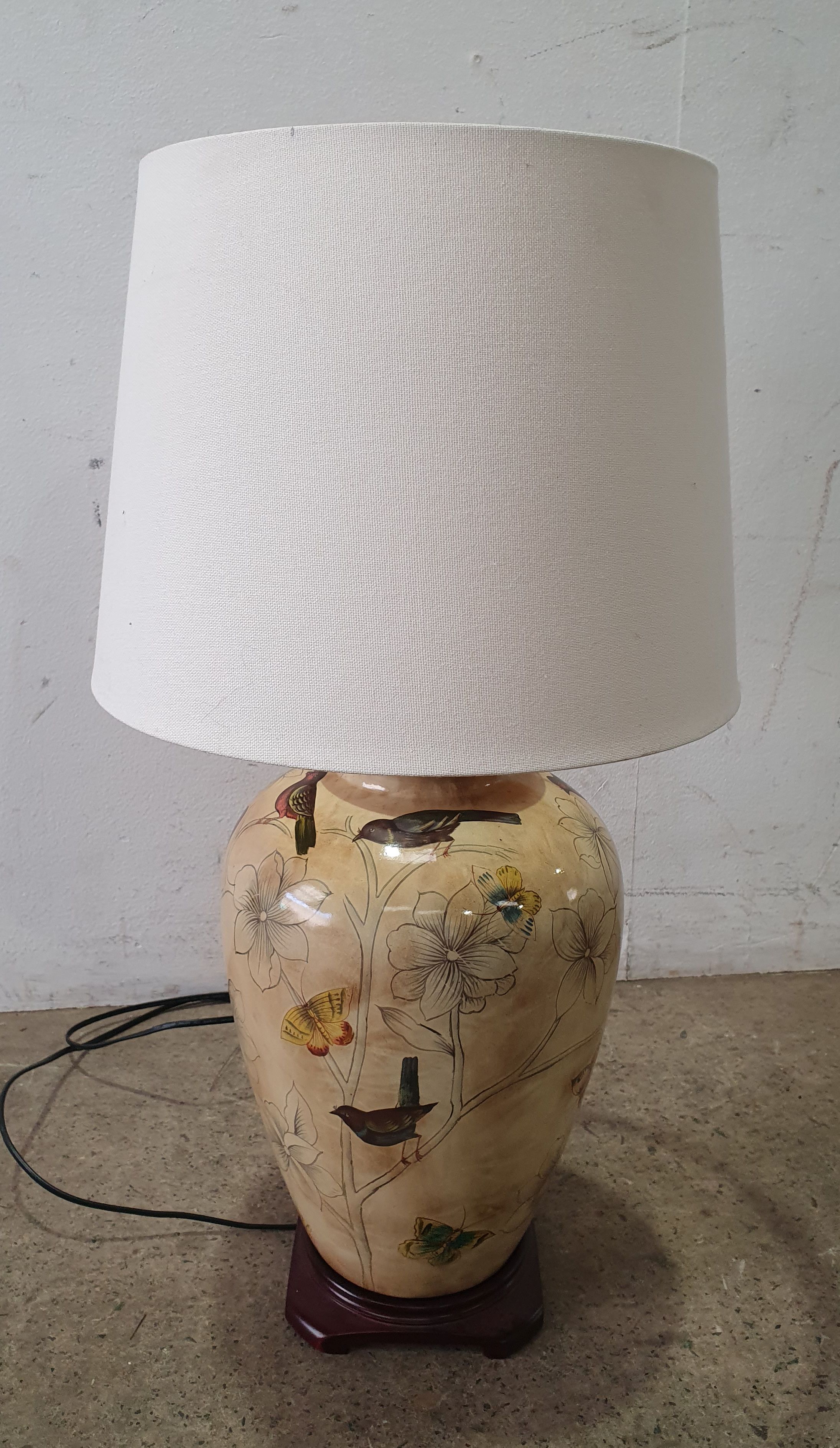 A Working Glazed Ceramic Lamp With Shade