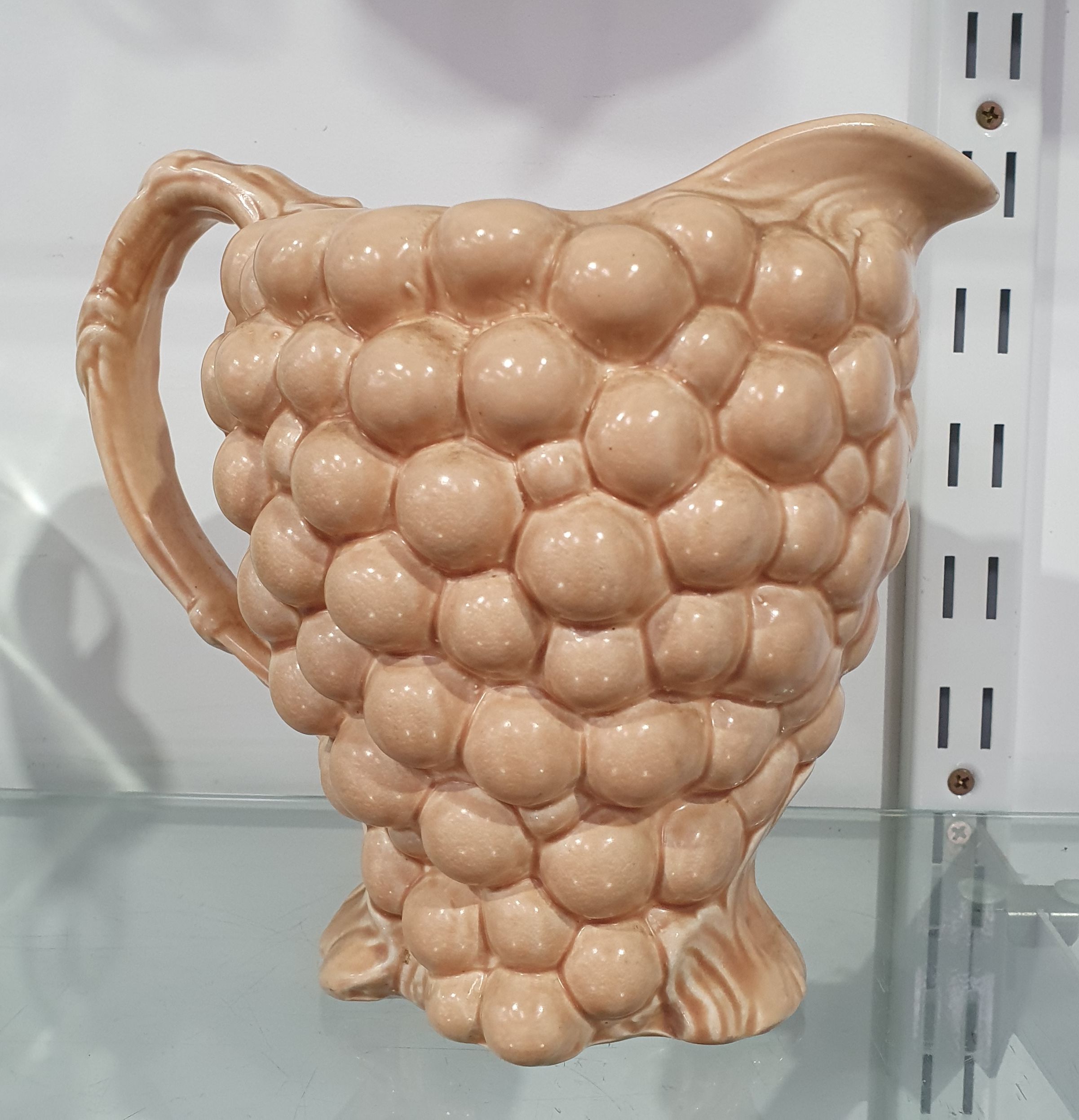 699 · AN ART DECO BURLEIGH WARE CERAMIC GRAPE PITCHER