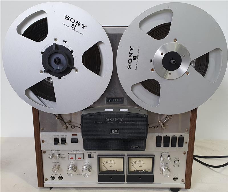 SONY CLOSED LOOP DUAL CAPSTAN テープレコーダー SONY CLOSED LOOP DUAL CAPSTAN テープレコーダー（A SONY F&F