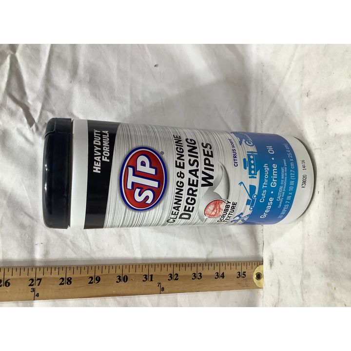 30ct STP Cleaning & Engine Degreasing Wipes