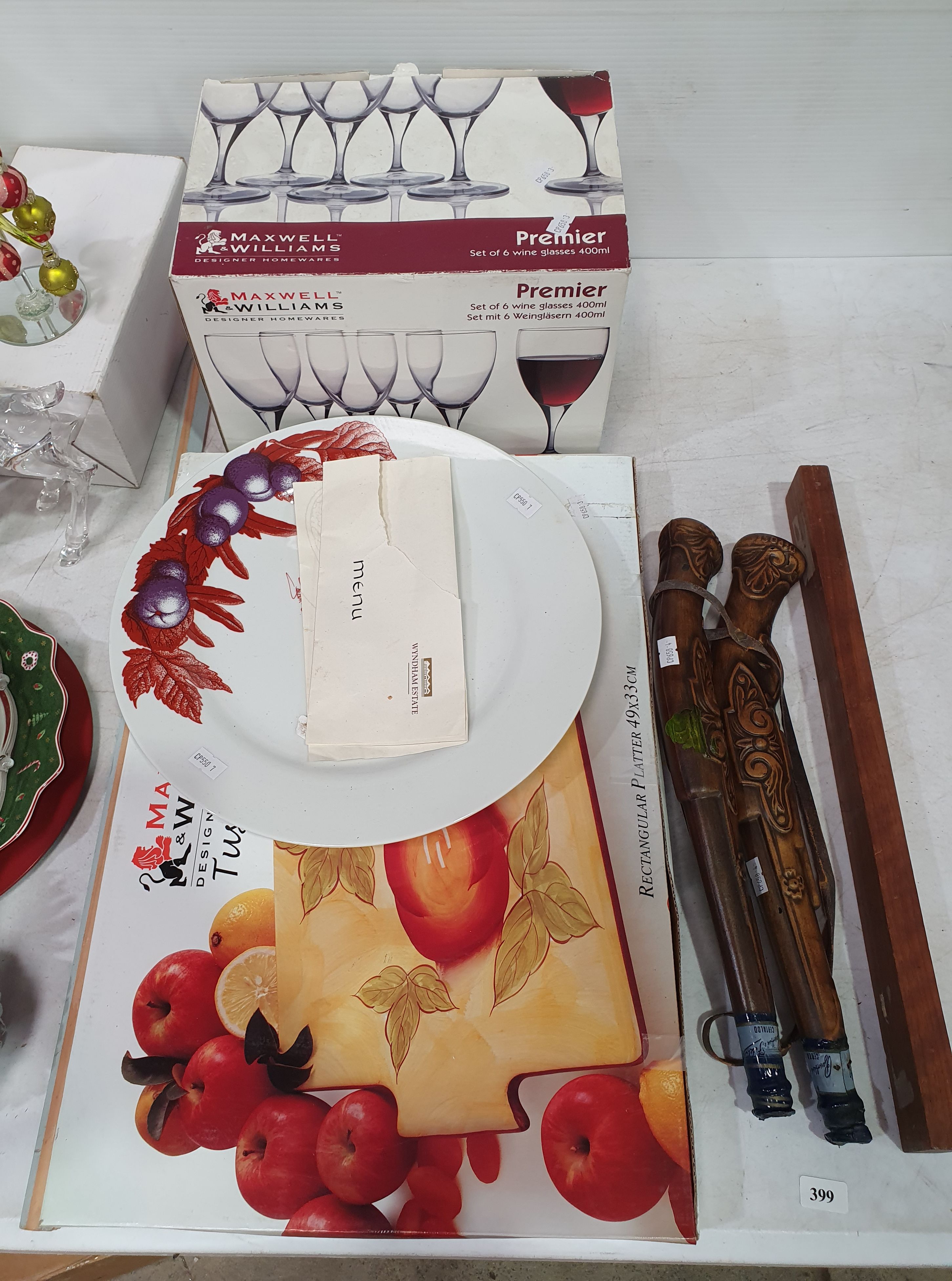 399 · A MAXWELL & WILLIAMS PLATTER AND WINE GLASSES