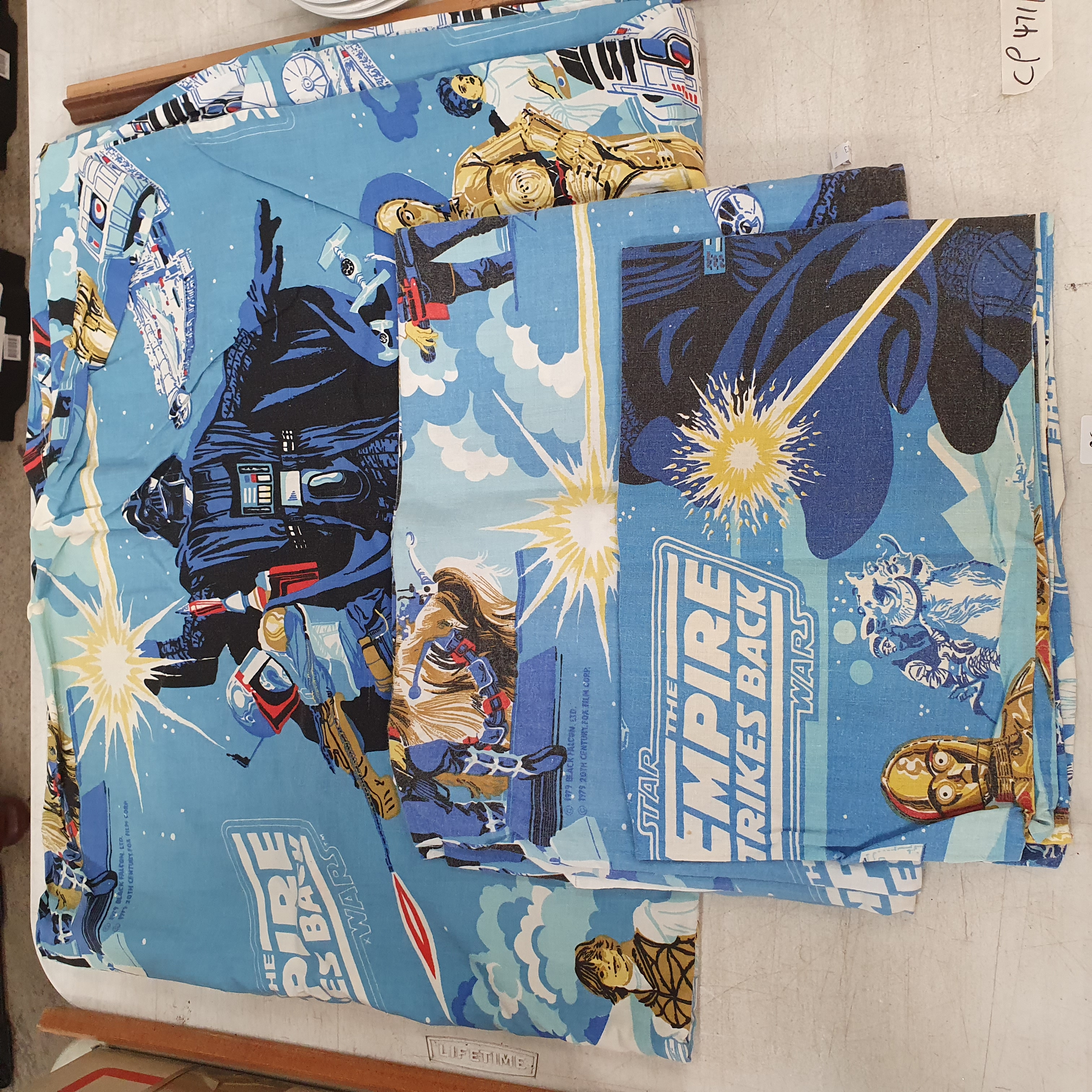 36 · A STAR WARS BED LINEN SET