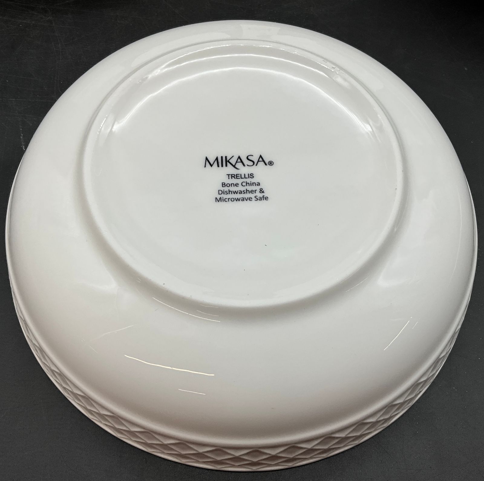 34 PC MIKASA TRELLIS DISH SET. Teel Auctions