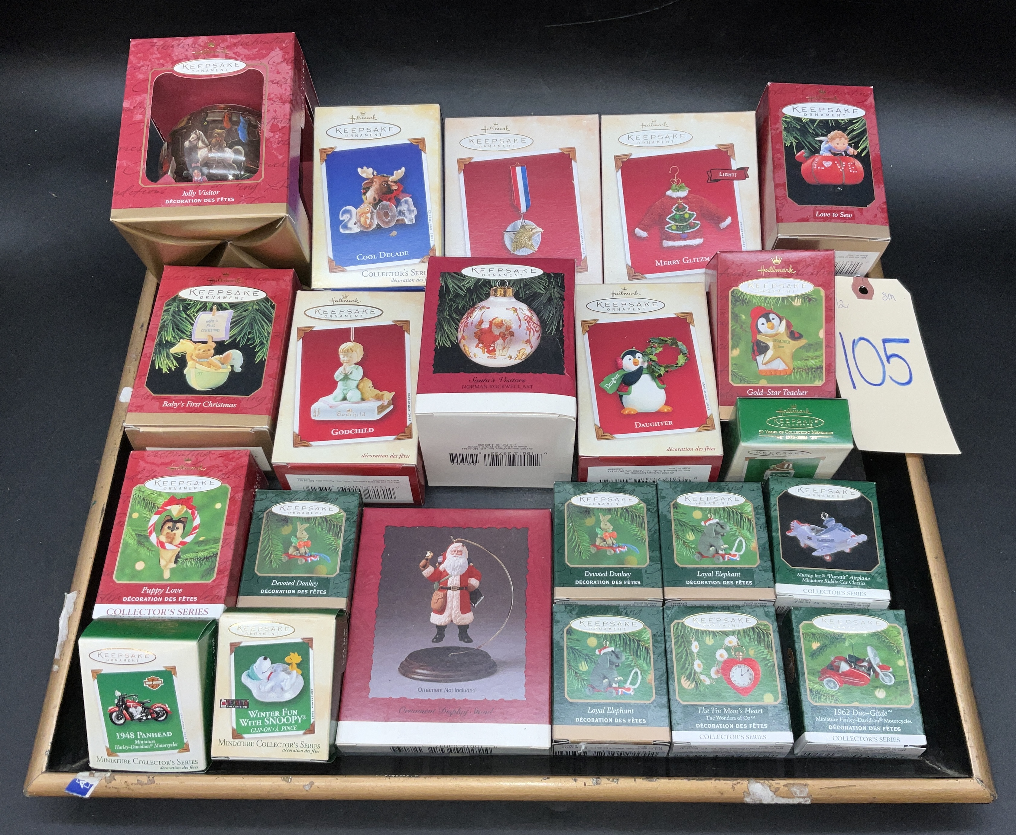 ASSORTMENT OF HALLMARK KEEPSAKE ORNAMENTS Teel Auctions