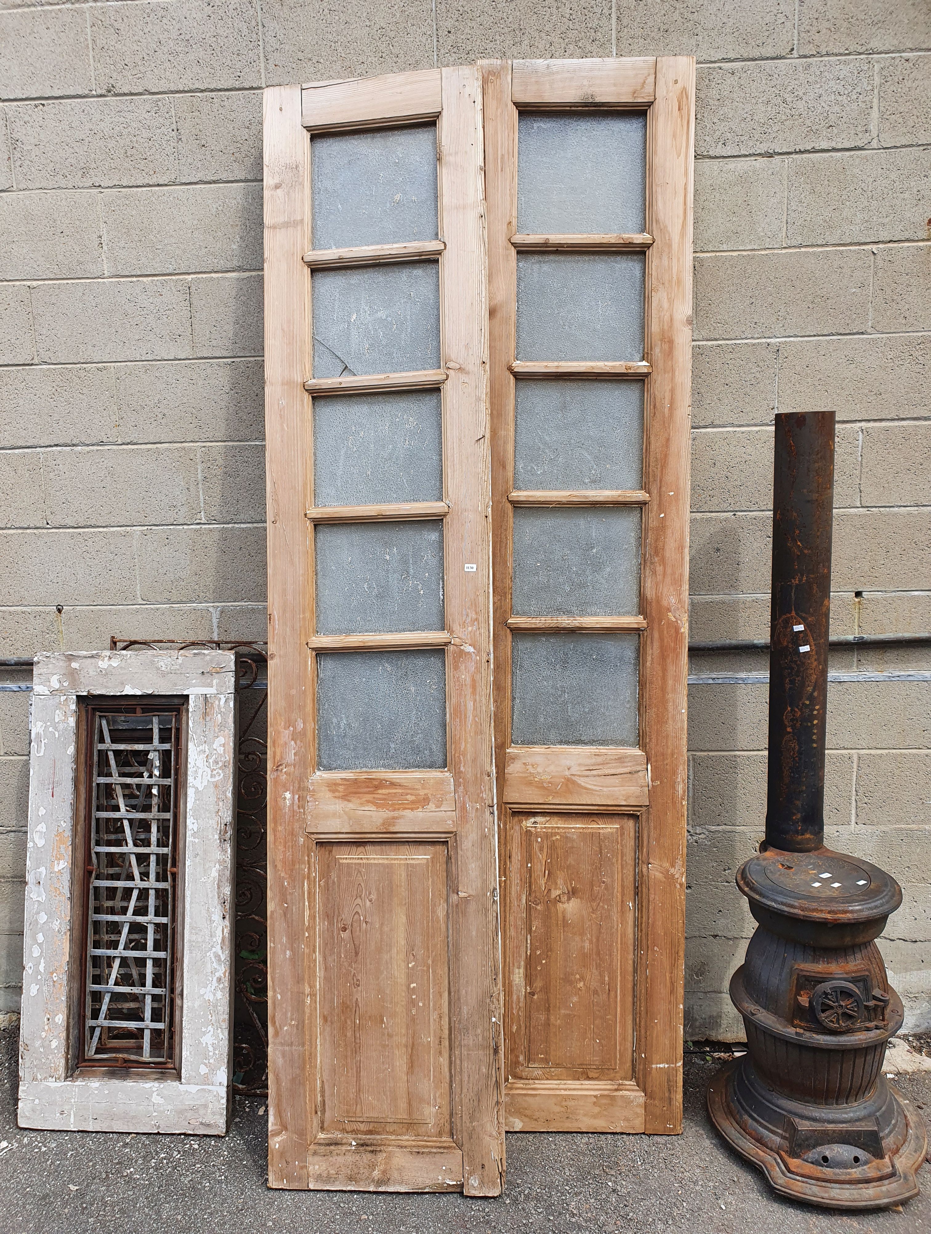 1125 · A SET OF RUSTIC DOORS