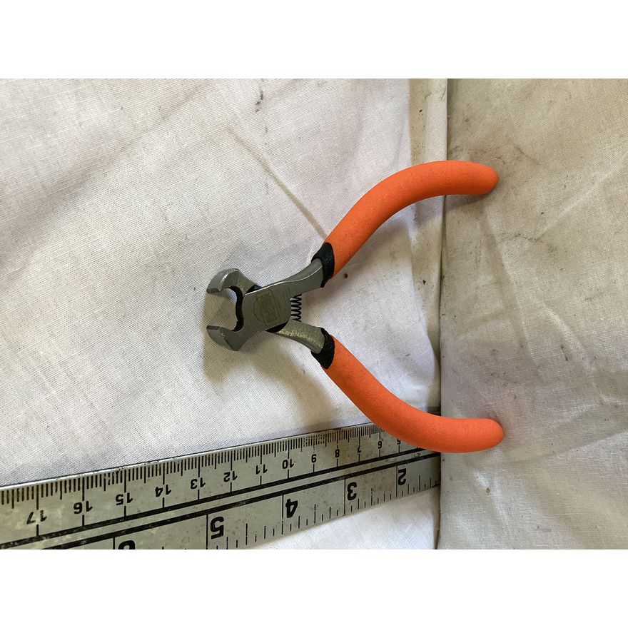Black + Decker 4'' End Cutting Pliers