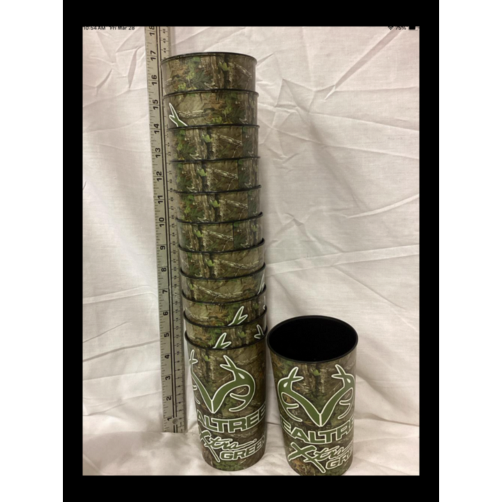 BUYING (12) Real Tree Extra Green 22oz Drinking Cups