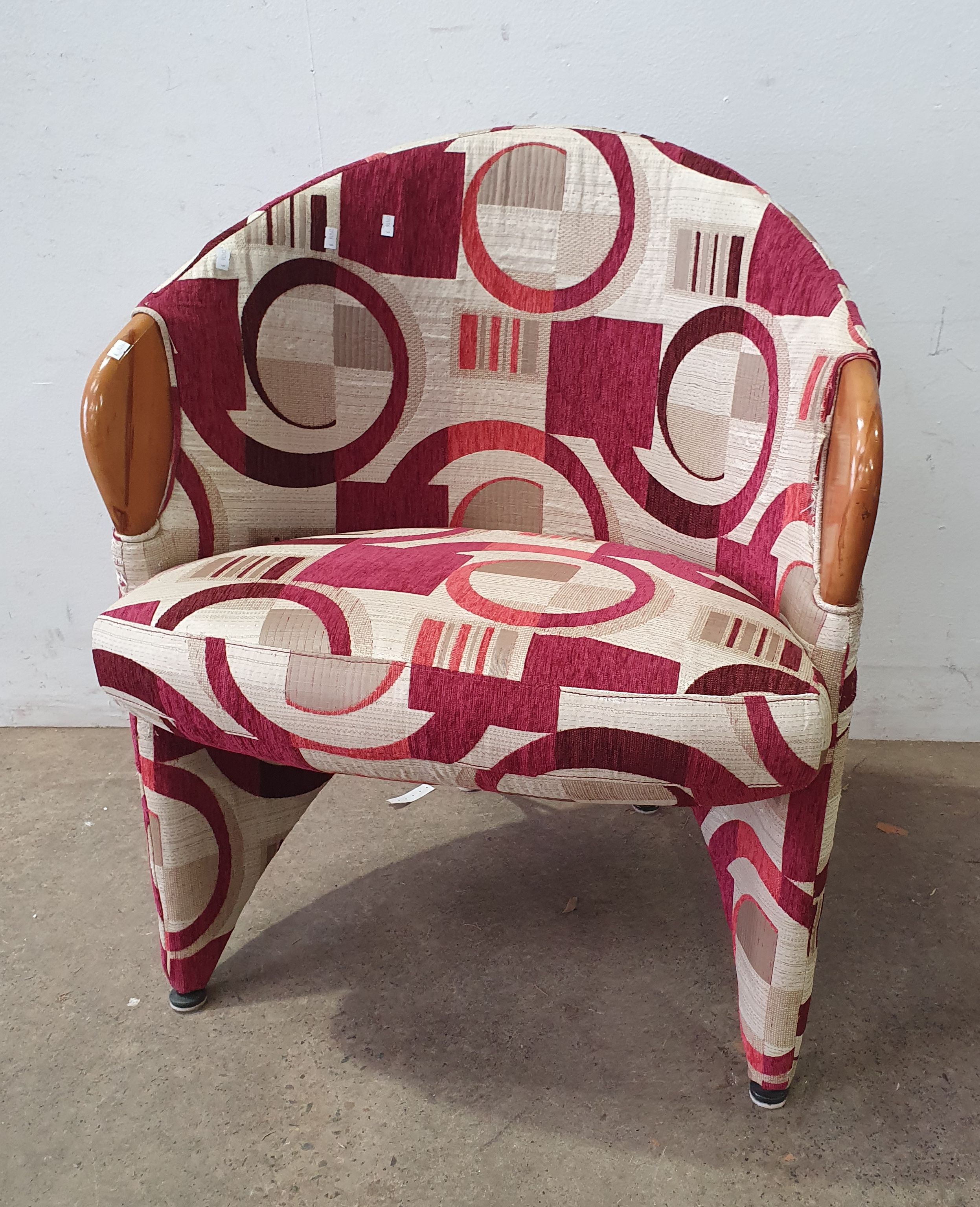 A VINTAGE WOODEN ACCENT CHAIR