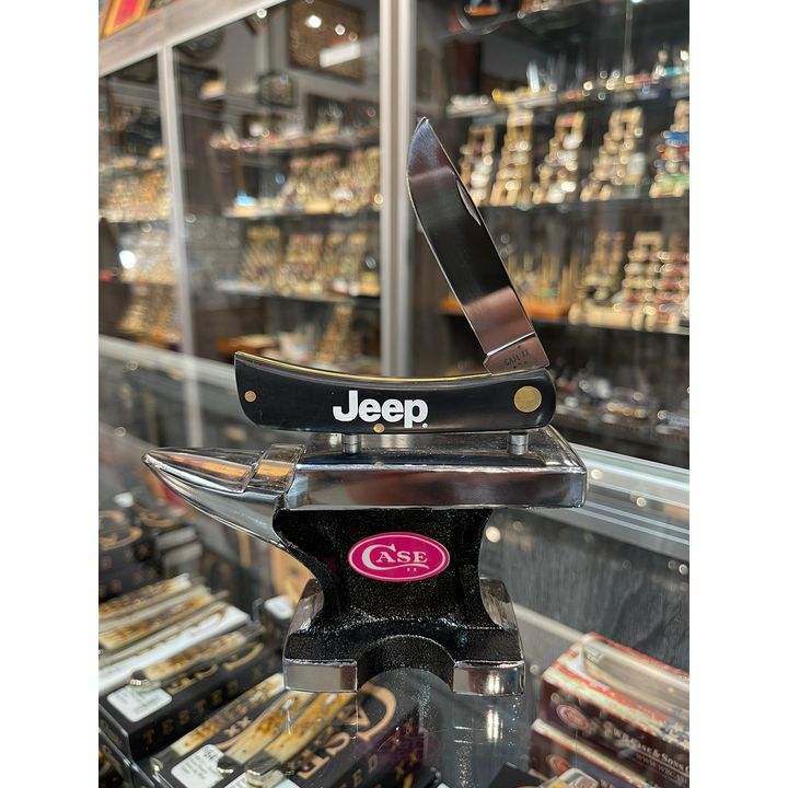 27015 - Jeep Black Synthetic Smooth Sod Buster Jr., SS
