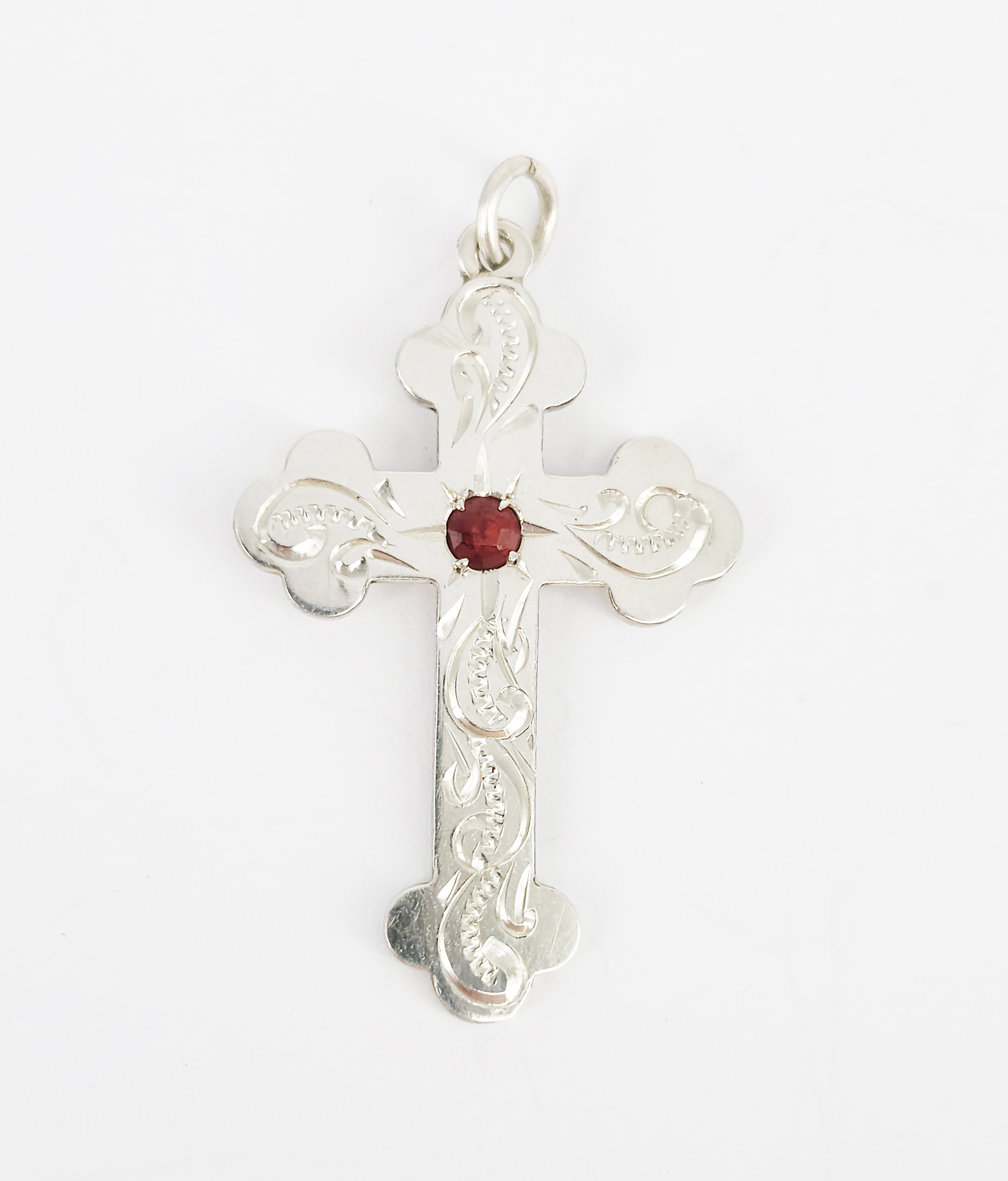 346 · A STERLING SILVER MADONNA CROSS PENDANT