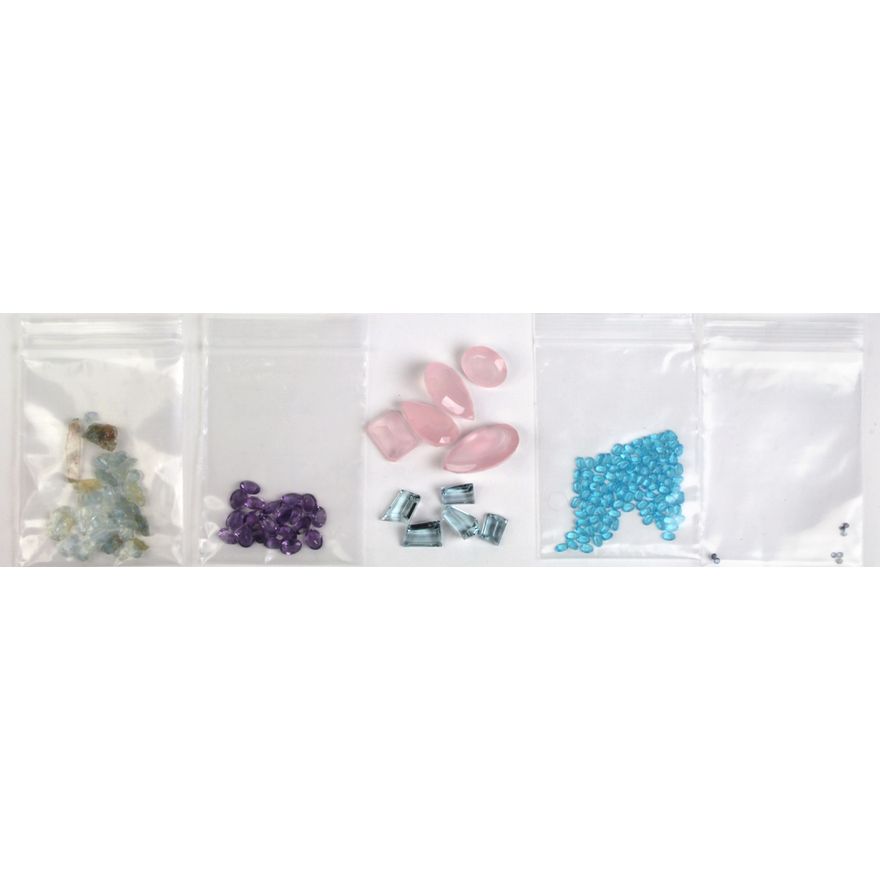 Collection of unmounted gemstones