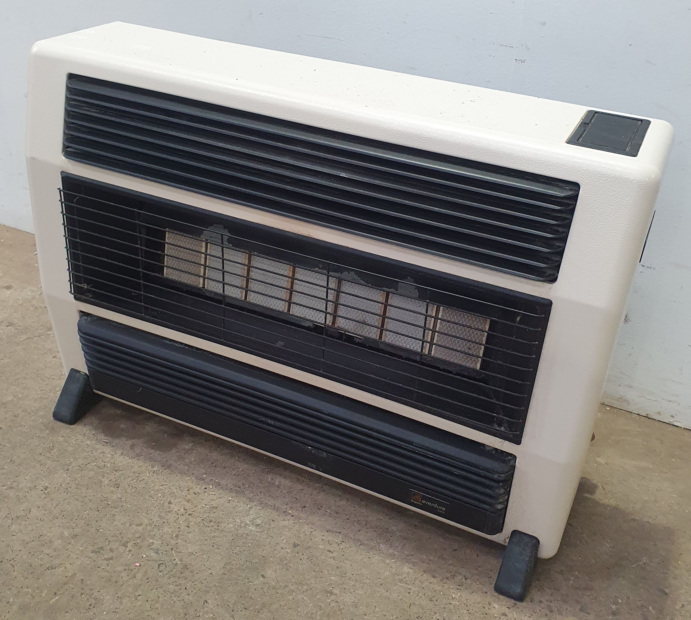 AN EVERDURE BRIGADIER GAS HEATER Raffan Kelaher & Thomas Pty Ltd