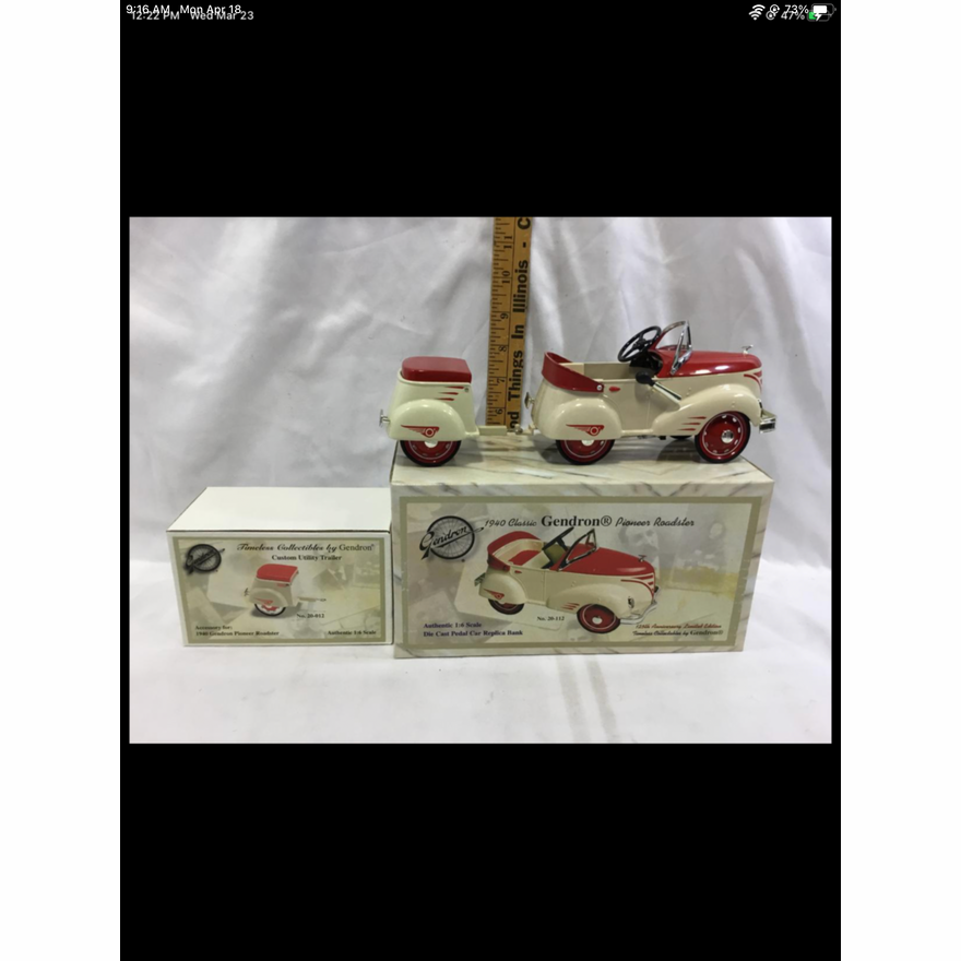 Gendron 1940 Classic Pioneer Roadster & Trailer
