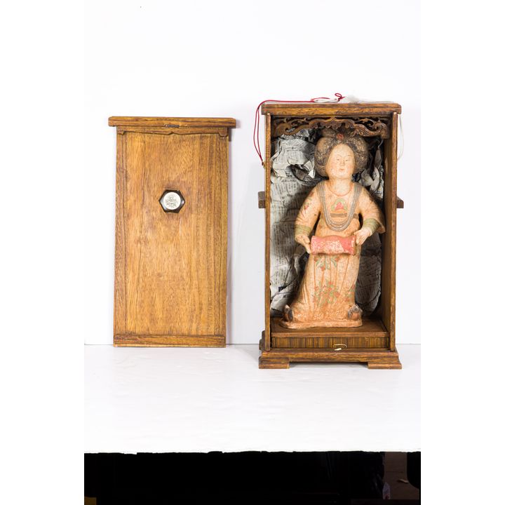 Chinese Tang style painted terra cotta musician figure