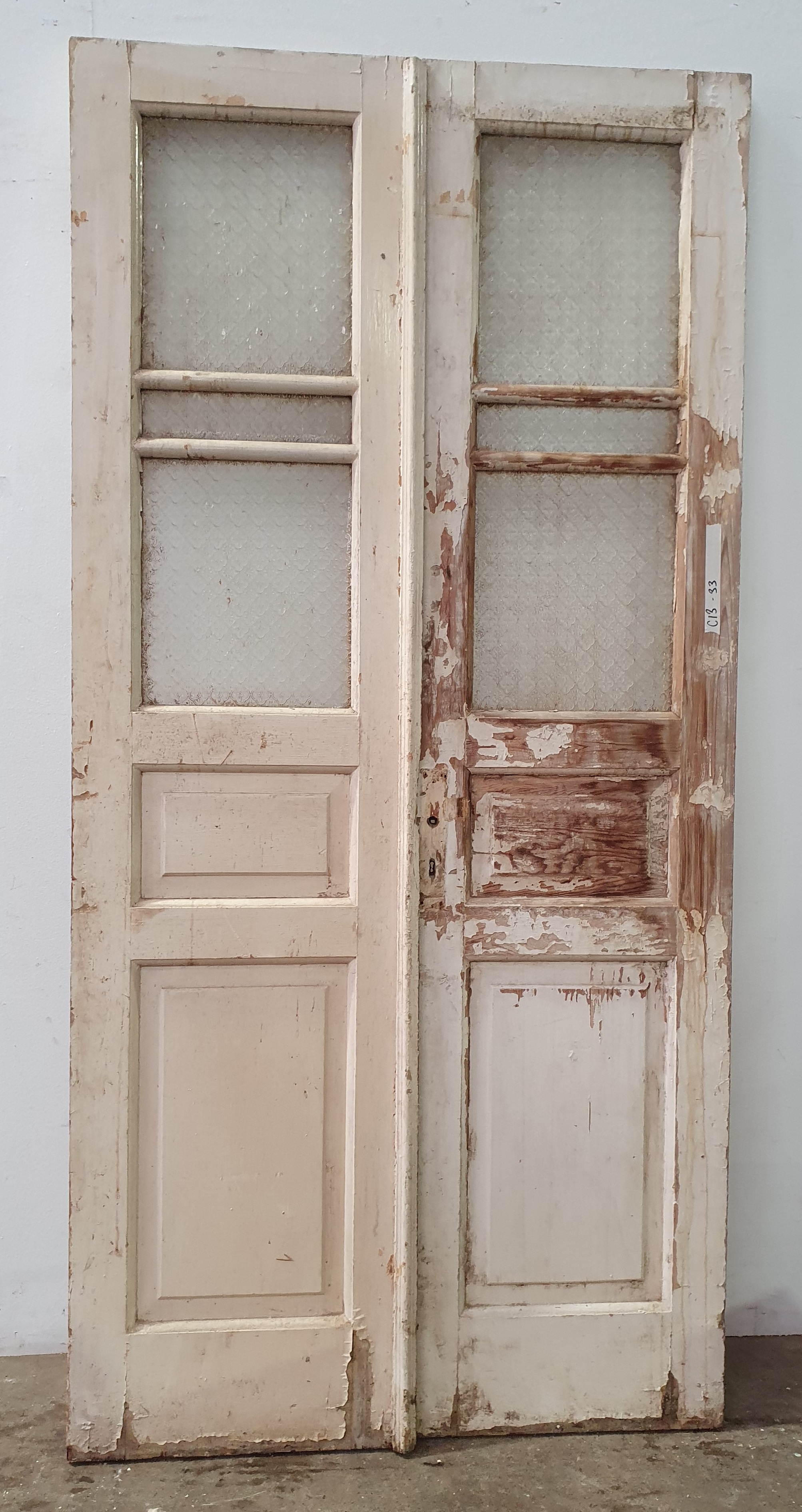 1207 · A PAIR OF ANTIQUE DOORS