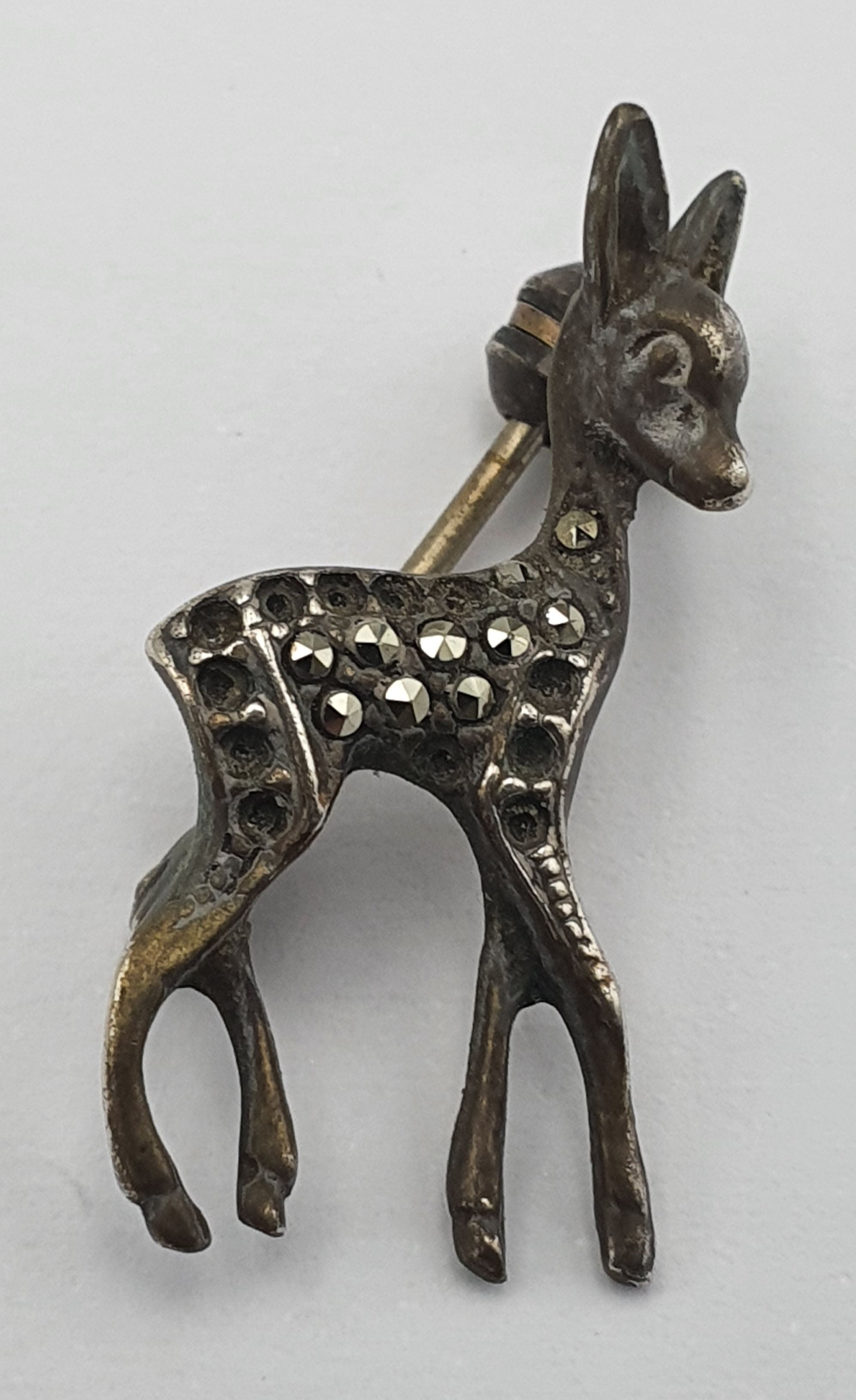 336 · A SCANDANAVIAN SILVER AND MARCASITE SET 'BAMBI' BROOCH