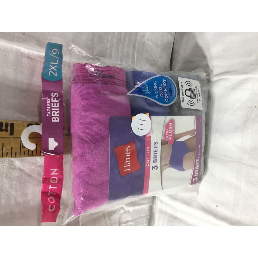 Hanes Womens Cotton Briefs Size 2XL/9 - 3 Pair