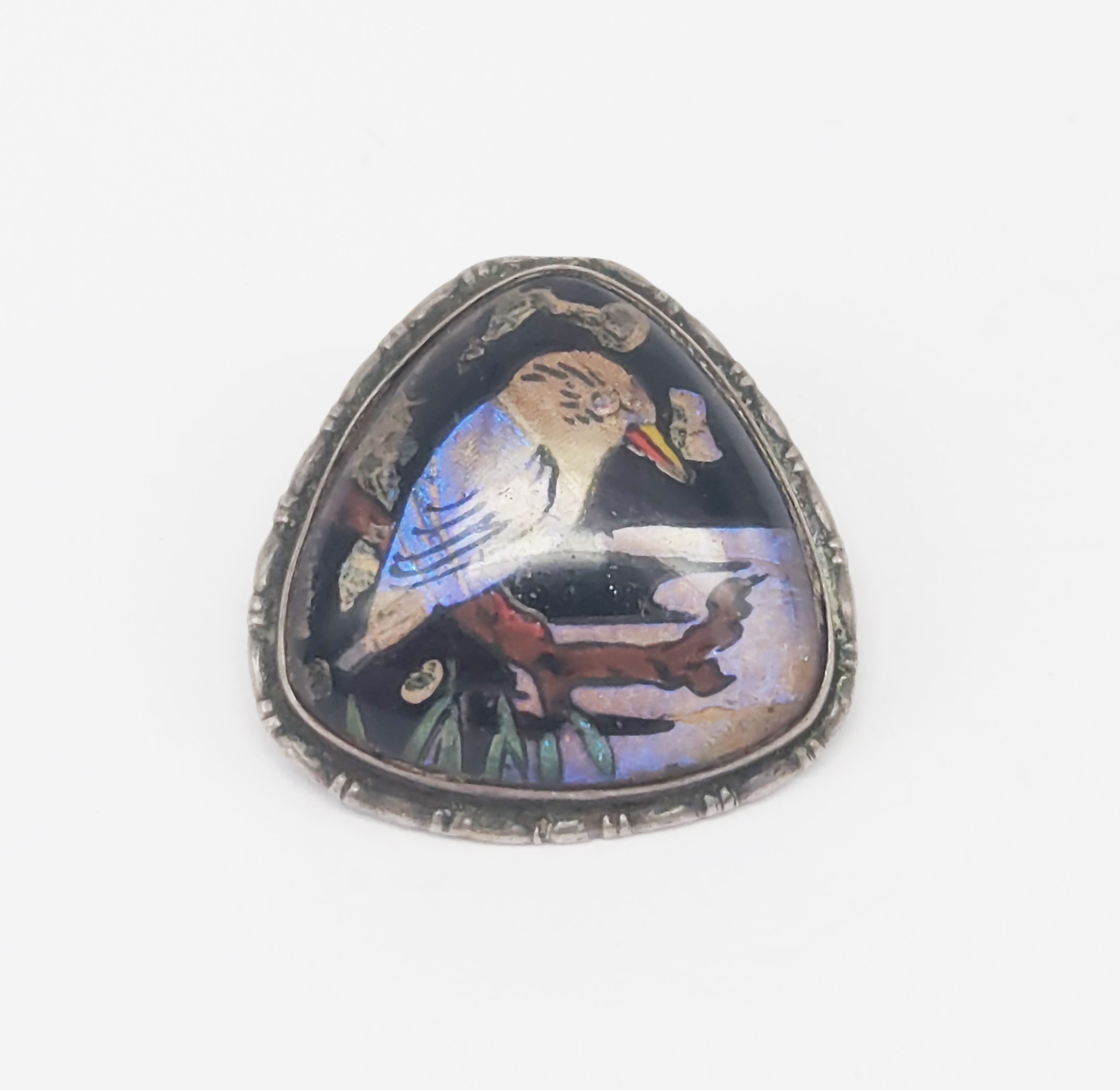 308 · A VINTAGE TRIFORM BUTTERFLY WING AND SILVER BROOCH