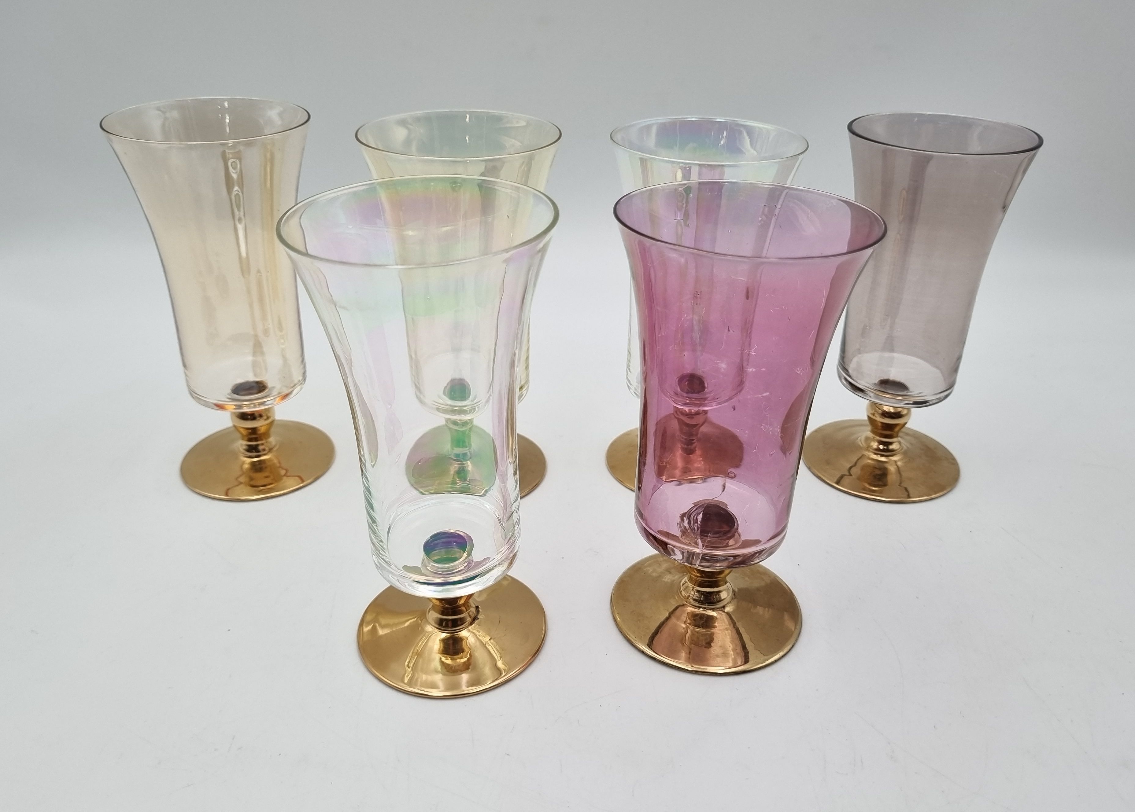 560 · SIX GOLD STEMMED PARFAIT GLASSES