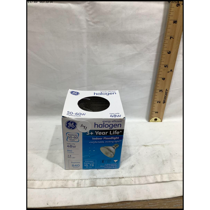 Halogen Indoor Floodlight 1 Directional Short Neck PAR30 Halogen Bulb, Uses Only 48W, 840 Lumens