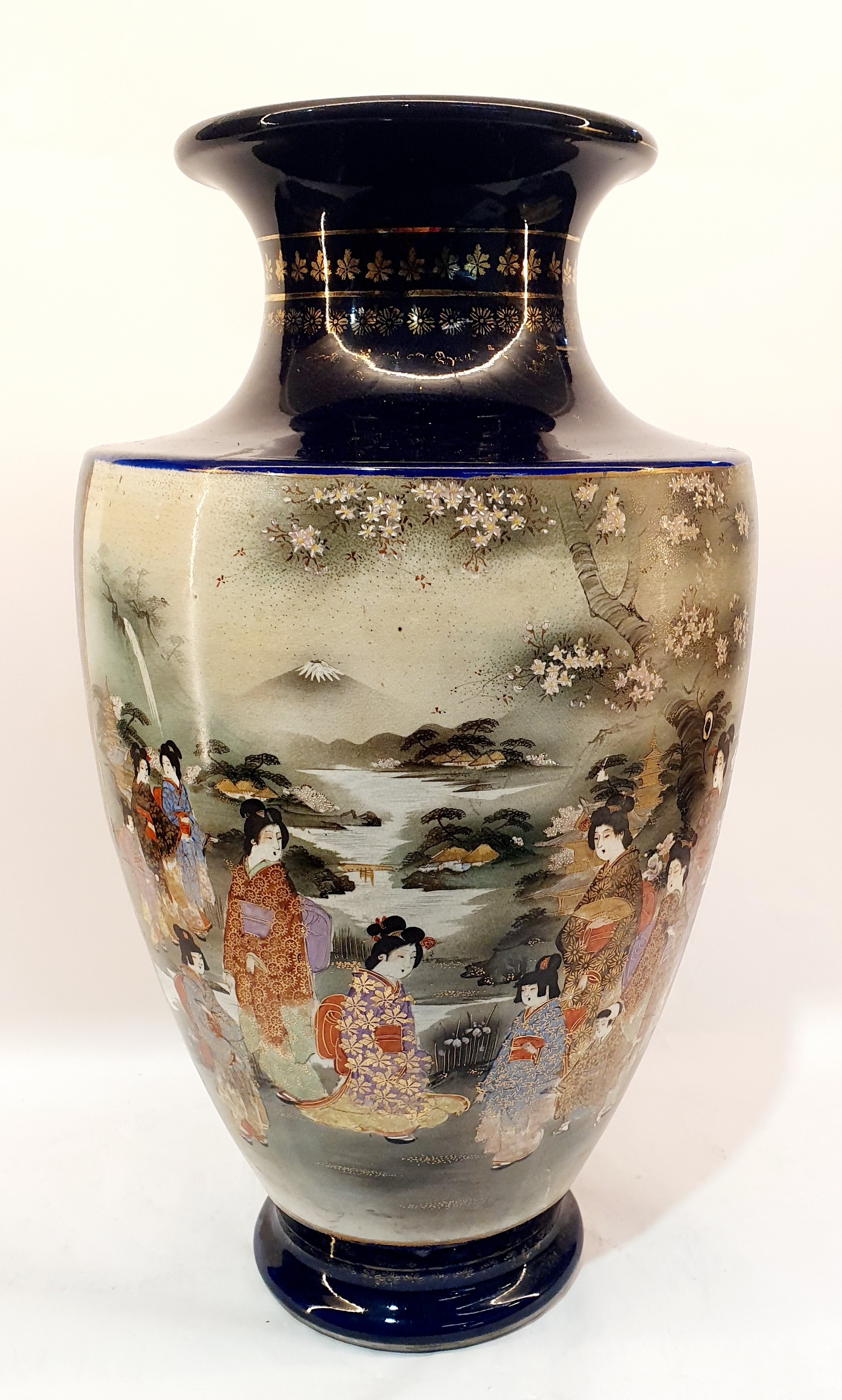 605 · A TALL JAPANESE SATSUMA VASE
