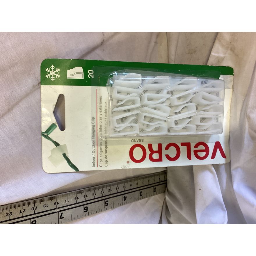 Velcro Indoor/Outdoor Hanging Clip (20pcs)