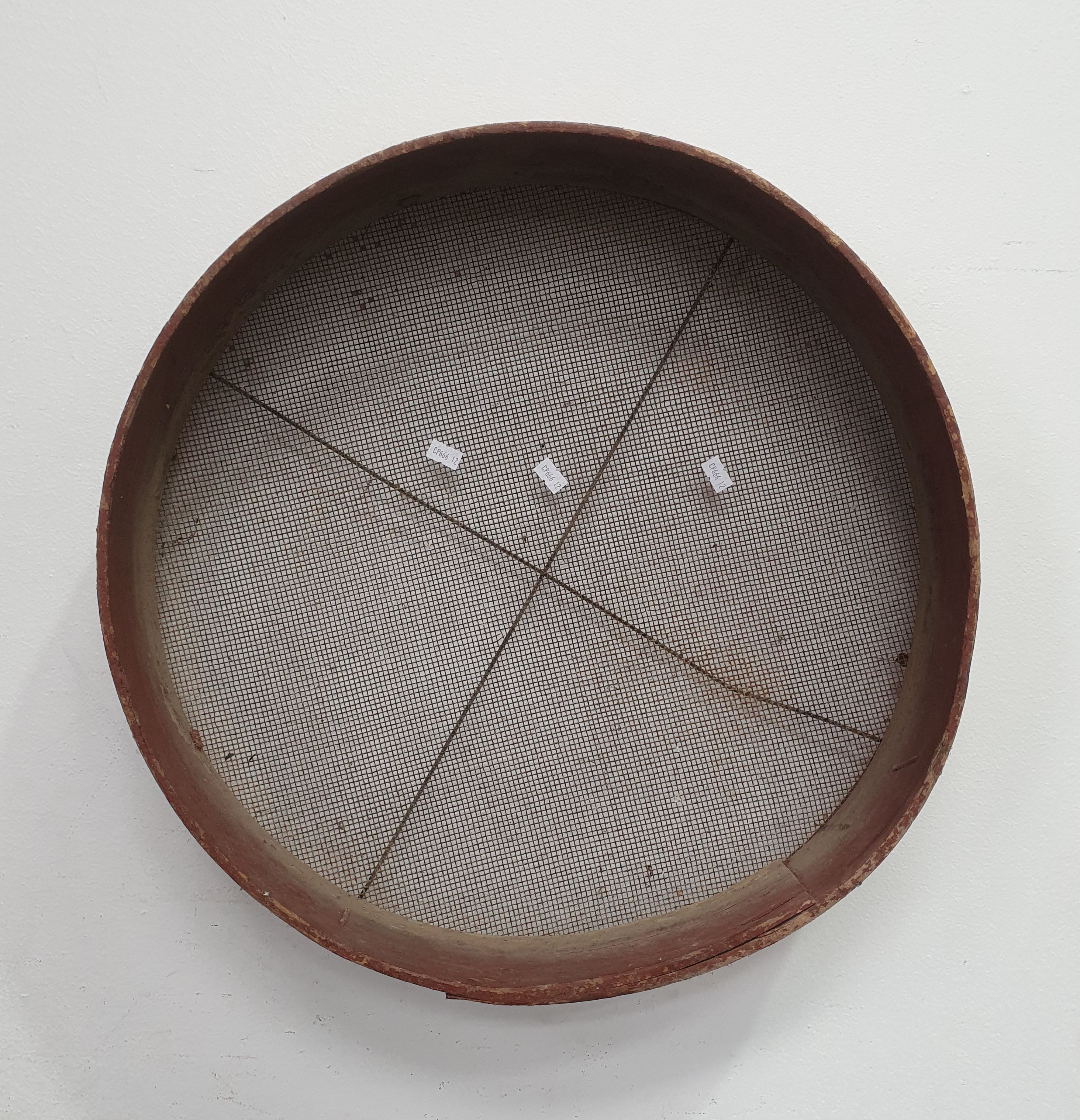 1184 · A VINTAGE GARDEN SIEVE