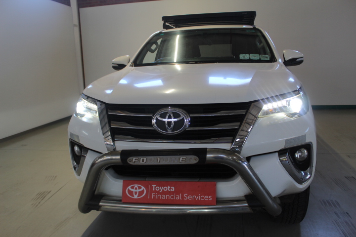 2017 TOYOTA FORTUNER 2.8GD-6 4X4 A/T