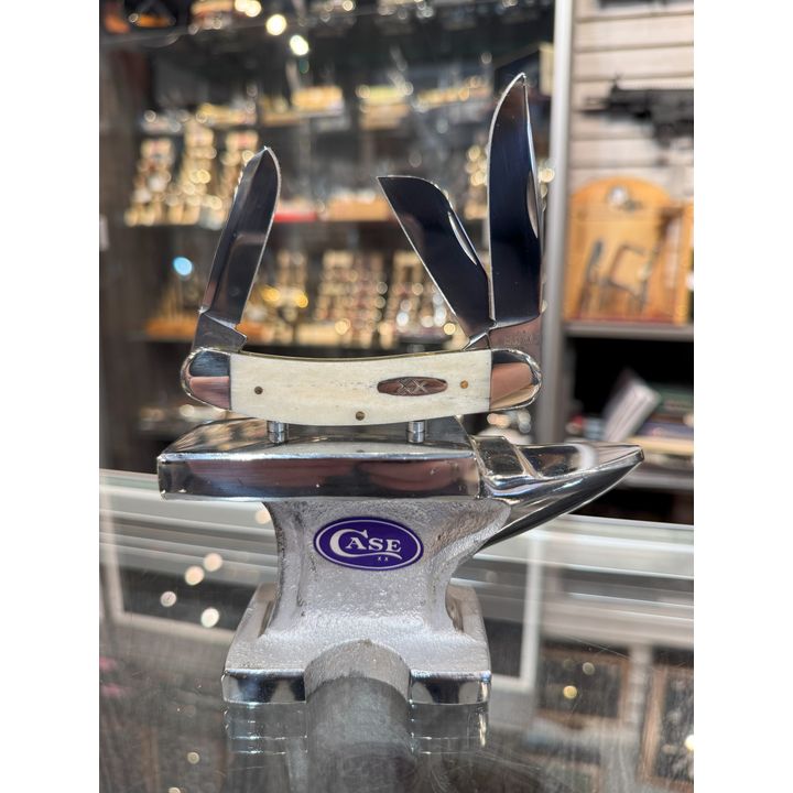 13318 - Case XX 2025 Tony Bose Natural Bone Smooth Sowbelly, Stainless Steel Blade