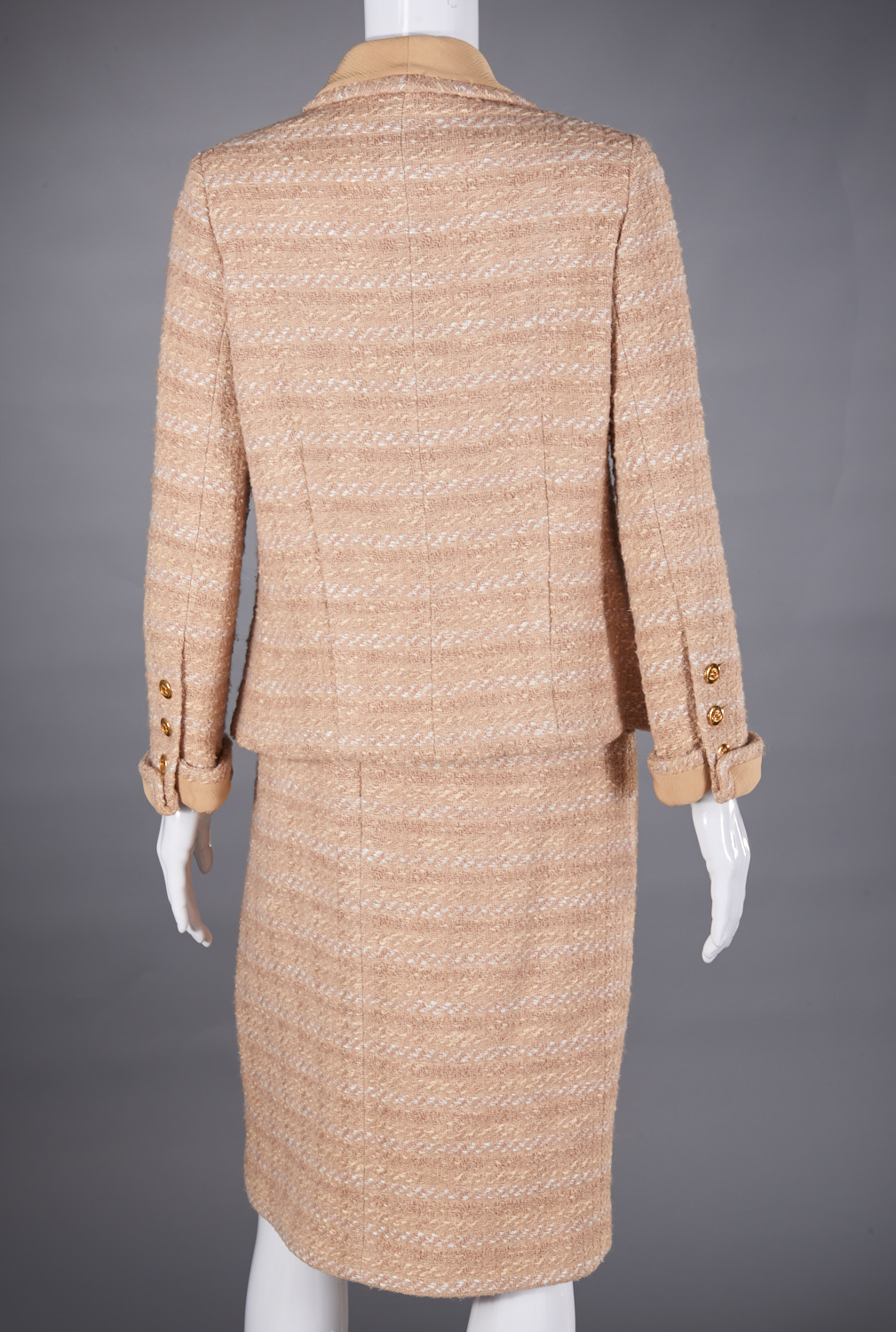 Sold at Auction: CHANEL Vintage 1960s Boucle & Fur Coat