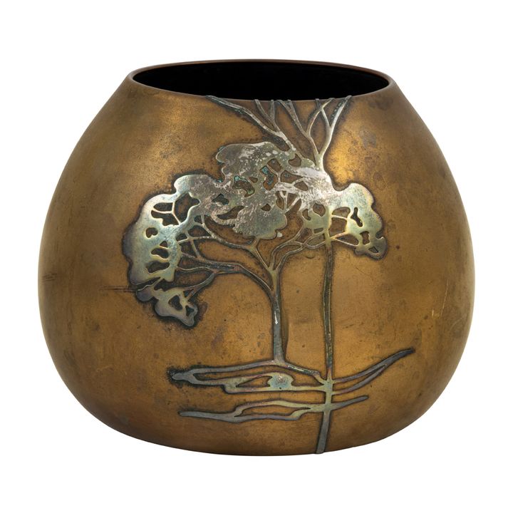 A Silvercrest sterling inlaid copper vase