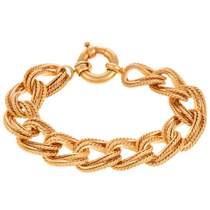 A Citra Curb Chain Link Bracelet in 14K