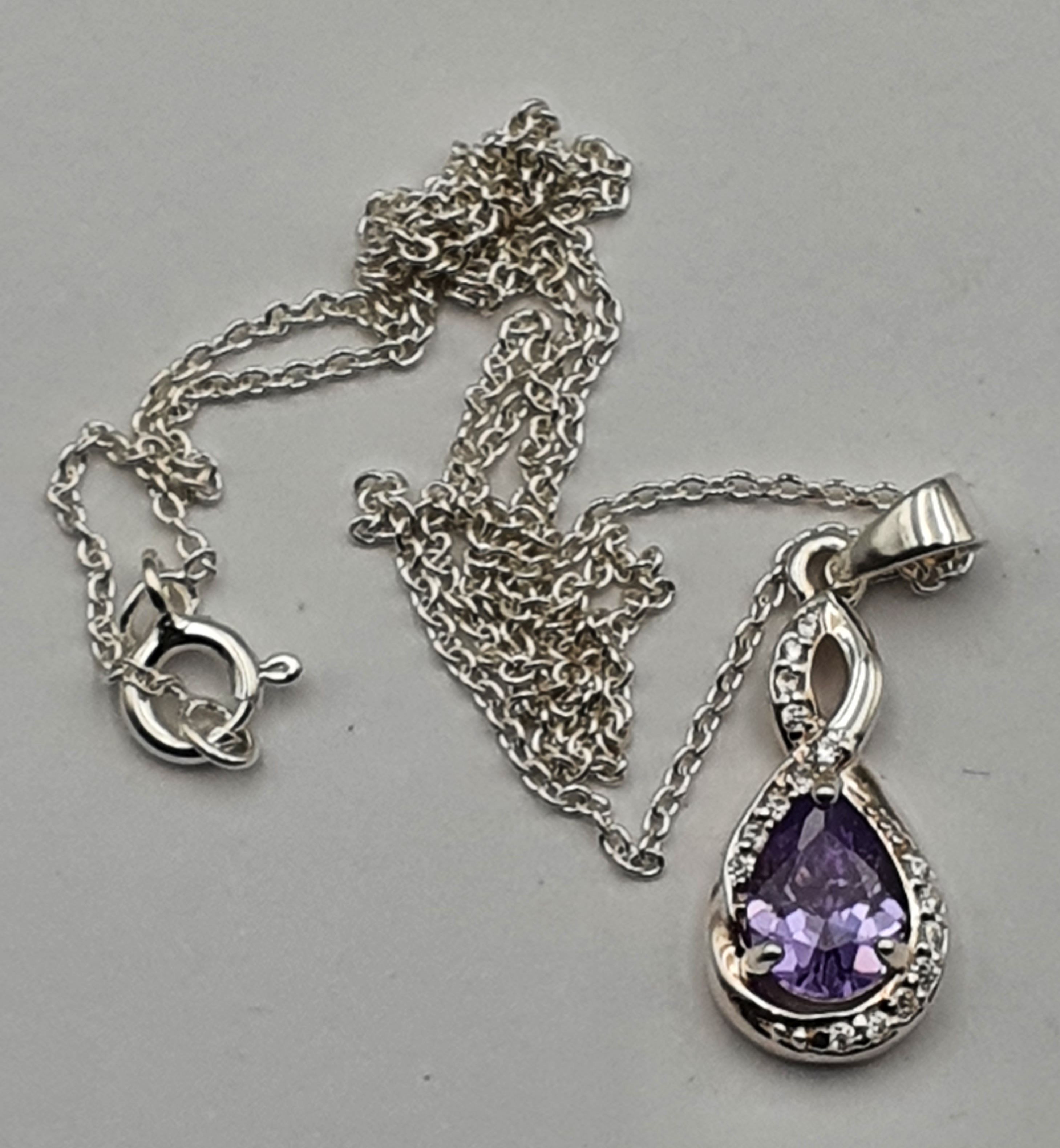 289 · A PROUD'S STERLING SILVER & TANZANITE PENDANT NECKLACE