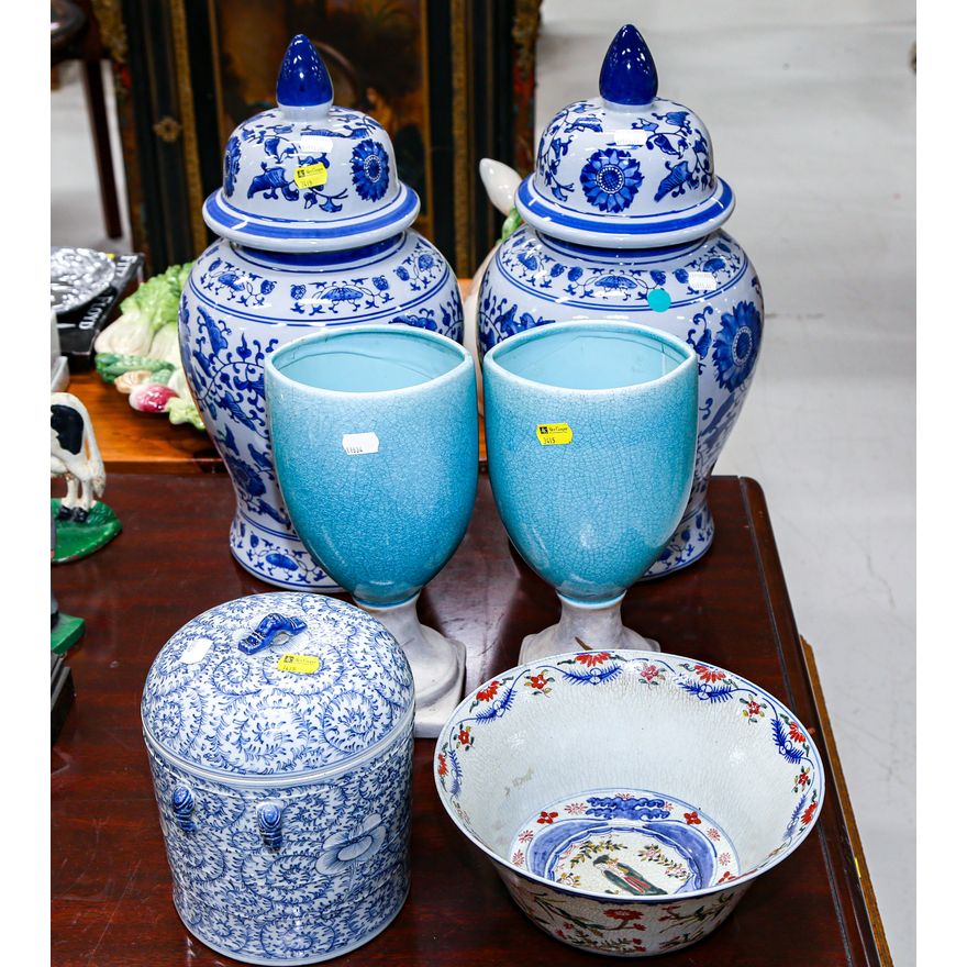 Four Asian Style Ceramic Items