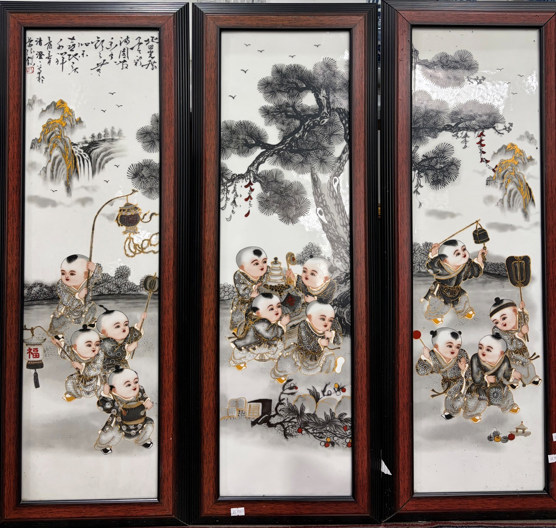 A SET OF THREE CHINESE