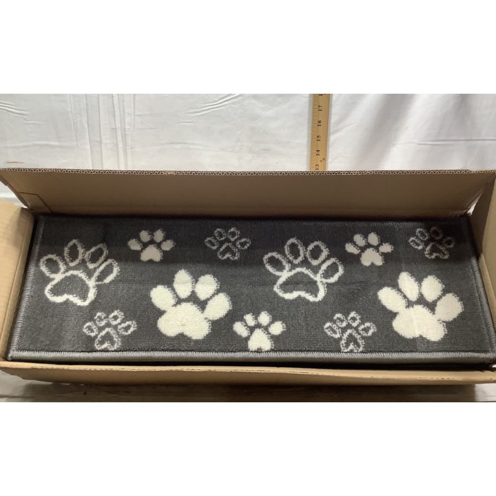Lavina Non-Slip Carpet Stair Rugs - Grey with White Paws, 7 pack, 9"x28"