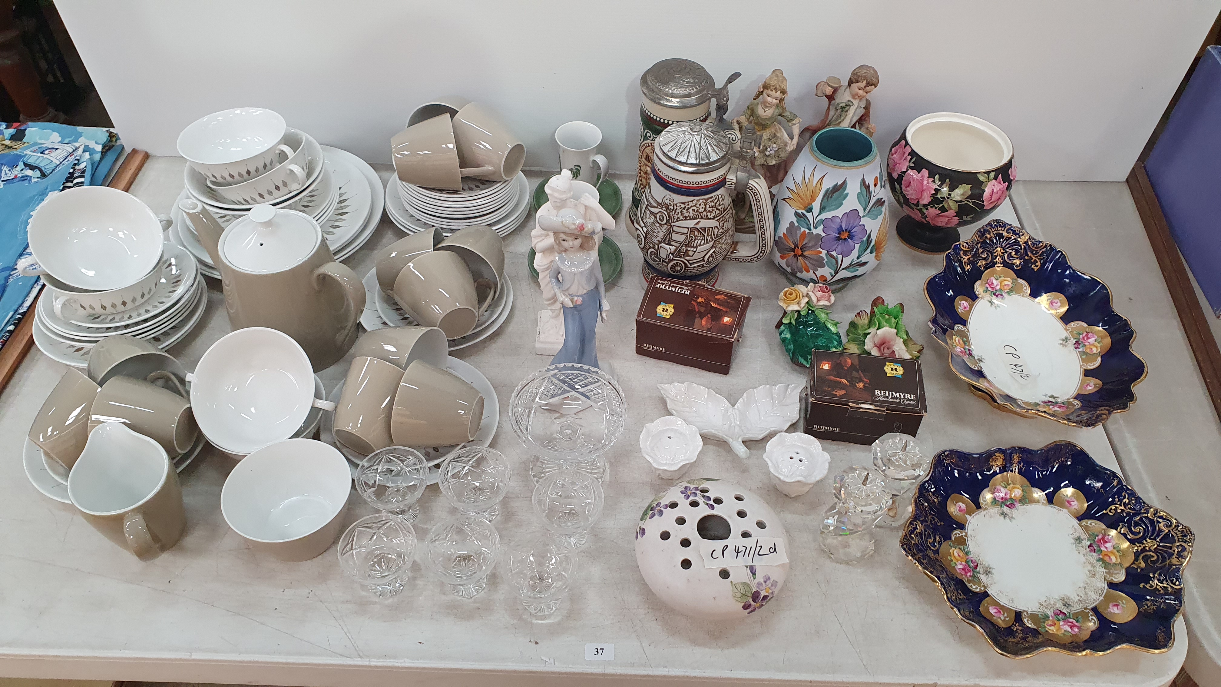 37 · A GROUP OF SUNDRY ITEMS