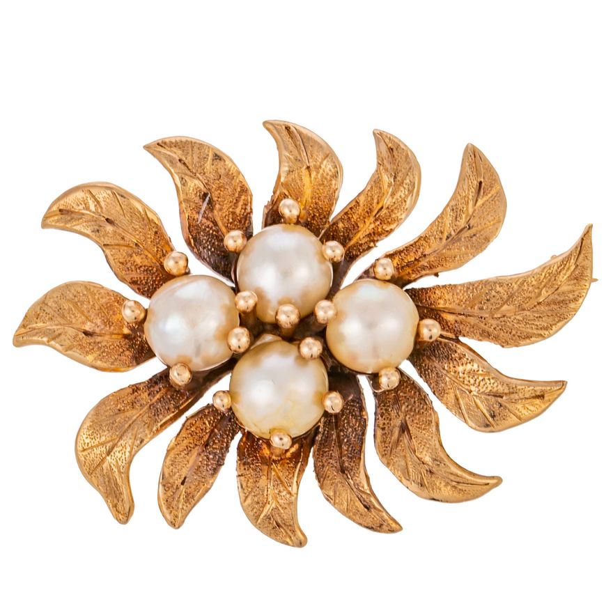 A Vintage Textured Leaf & Pearl Brooch in 14K