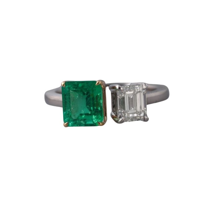 GIA 1.63ct Colombian Emerald 1.02ct Diamond Toi et Moi Ring