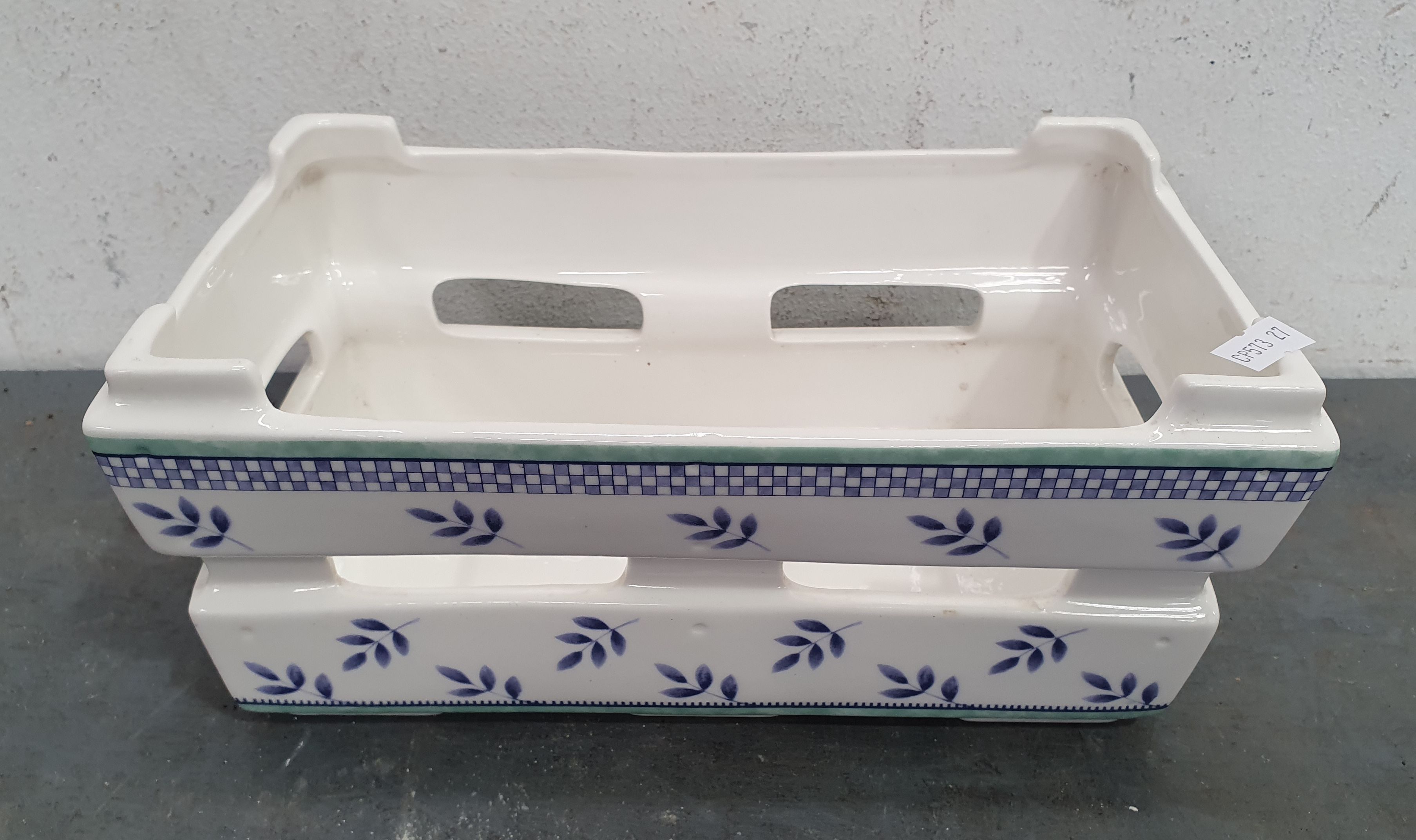 1218 · A VILLEROY AND BOCH CERAMIC POT