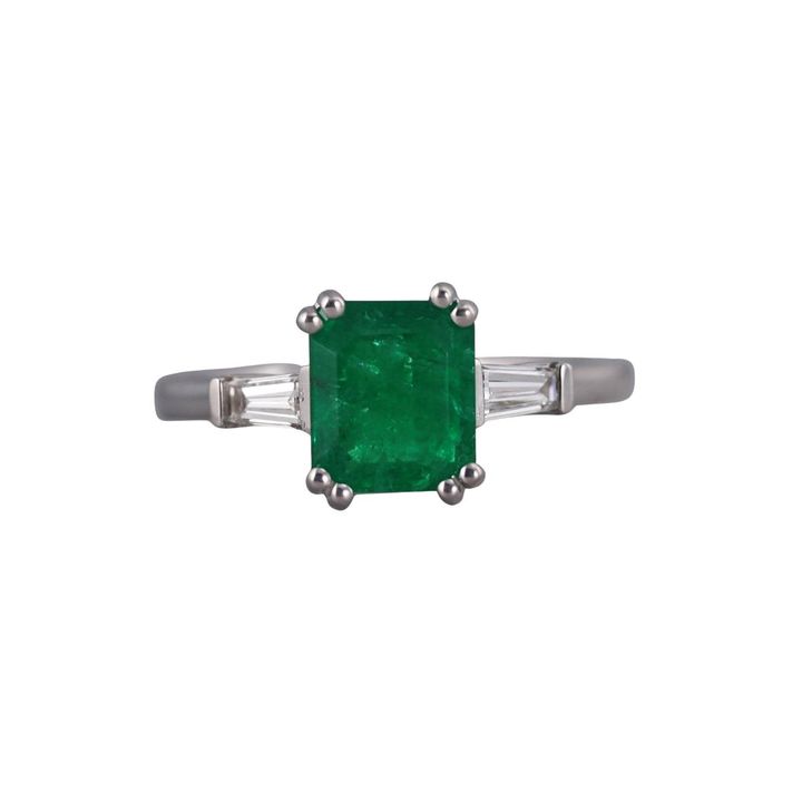 18k Gold 1.84ct Emerald Diamond Ring
