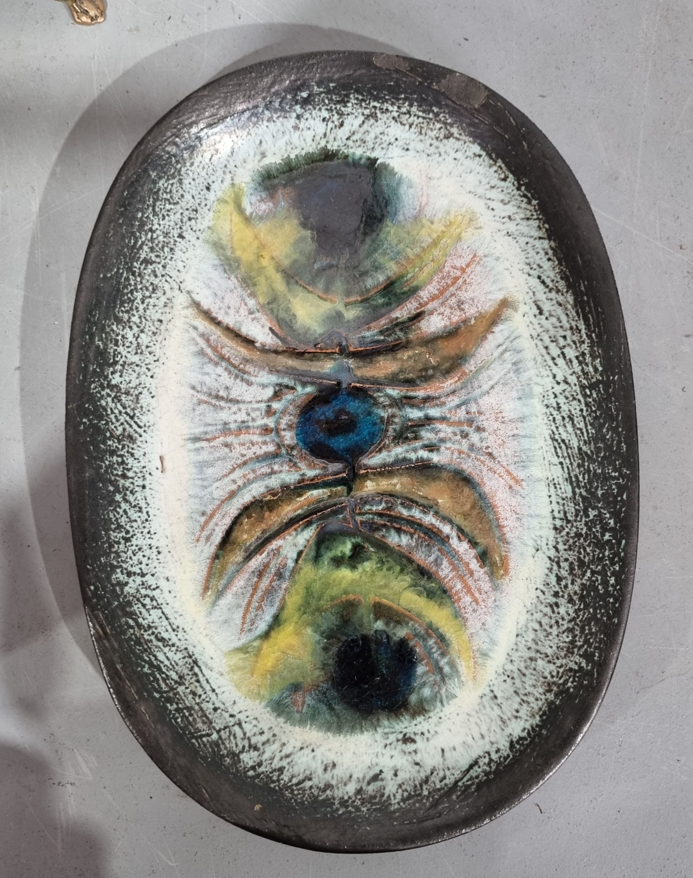 A Mid Century Ellis Pottery Dish