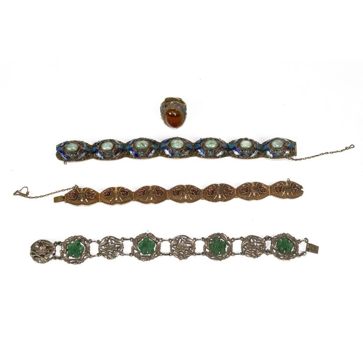 (lot of 4) Chinese gemstone inlaid and enameled silver jewelry items