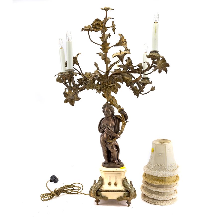 Reproduction candle lamp with shade