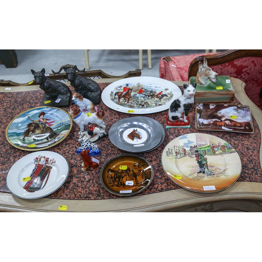 Selection of Decorative Porcelain Items