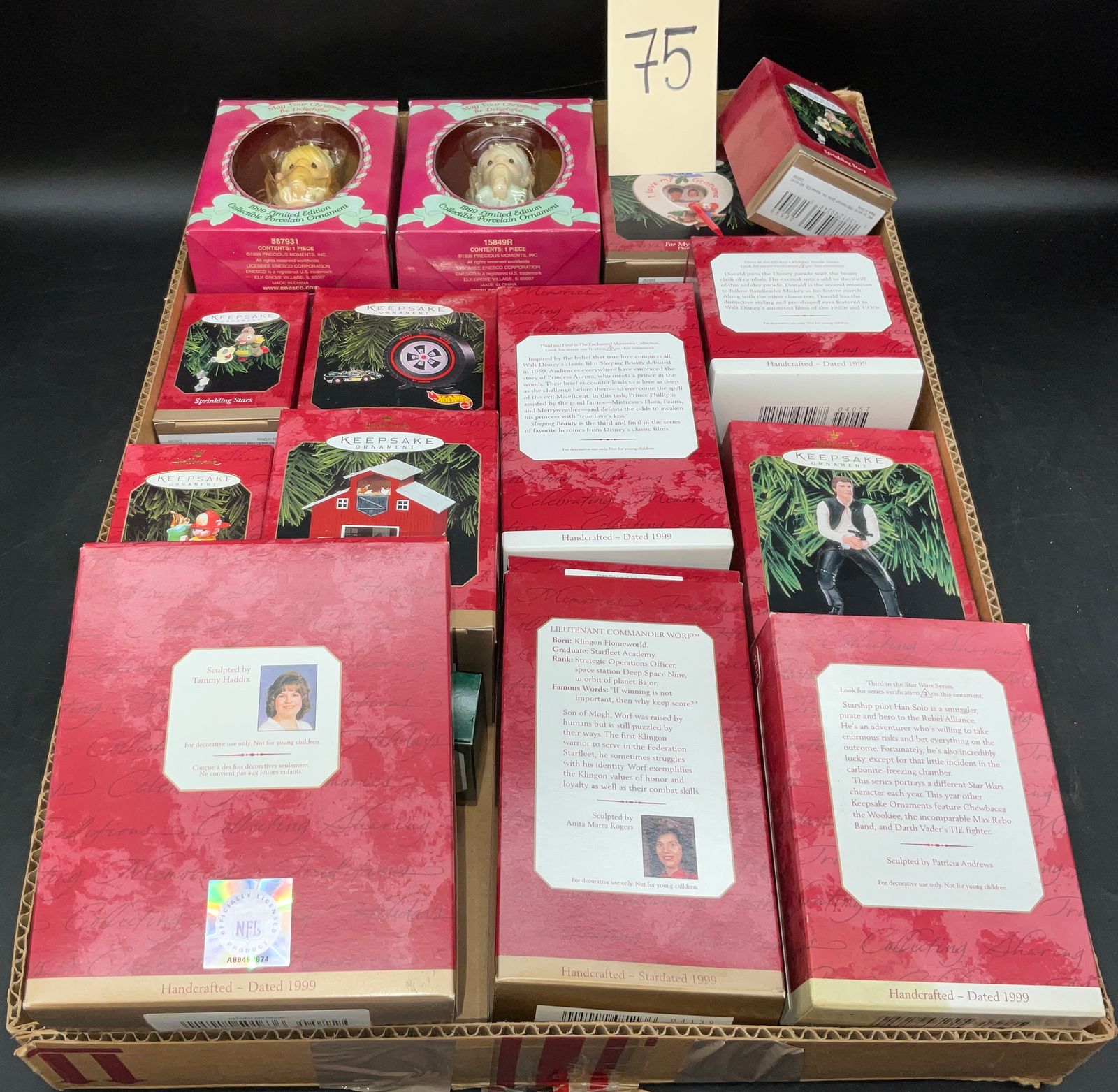 HALLMARK KEEPSAKE ORNAMENTS Teel Auctions