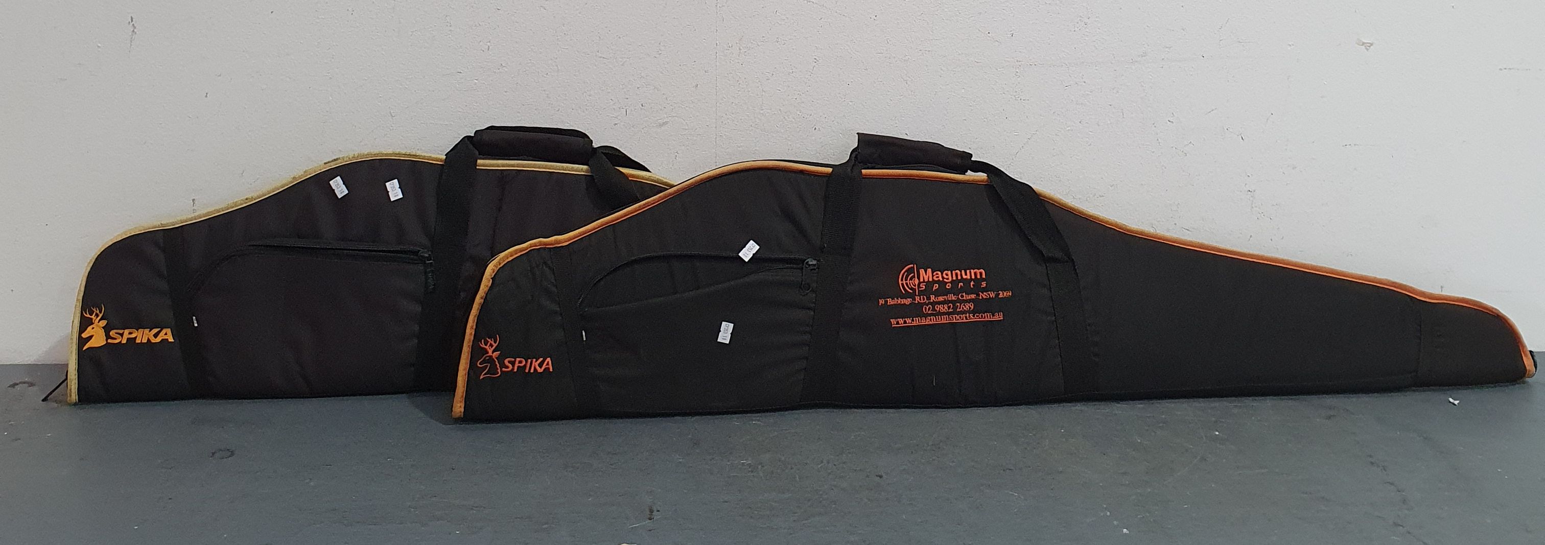 1410 · A PAIR OF RIFLE BAGS