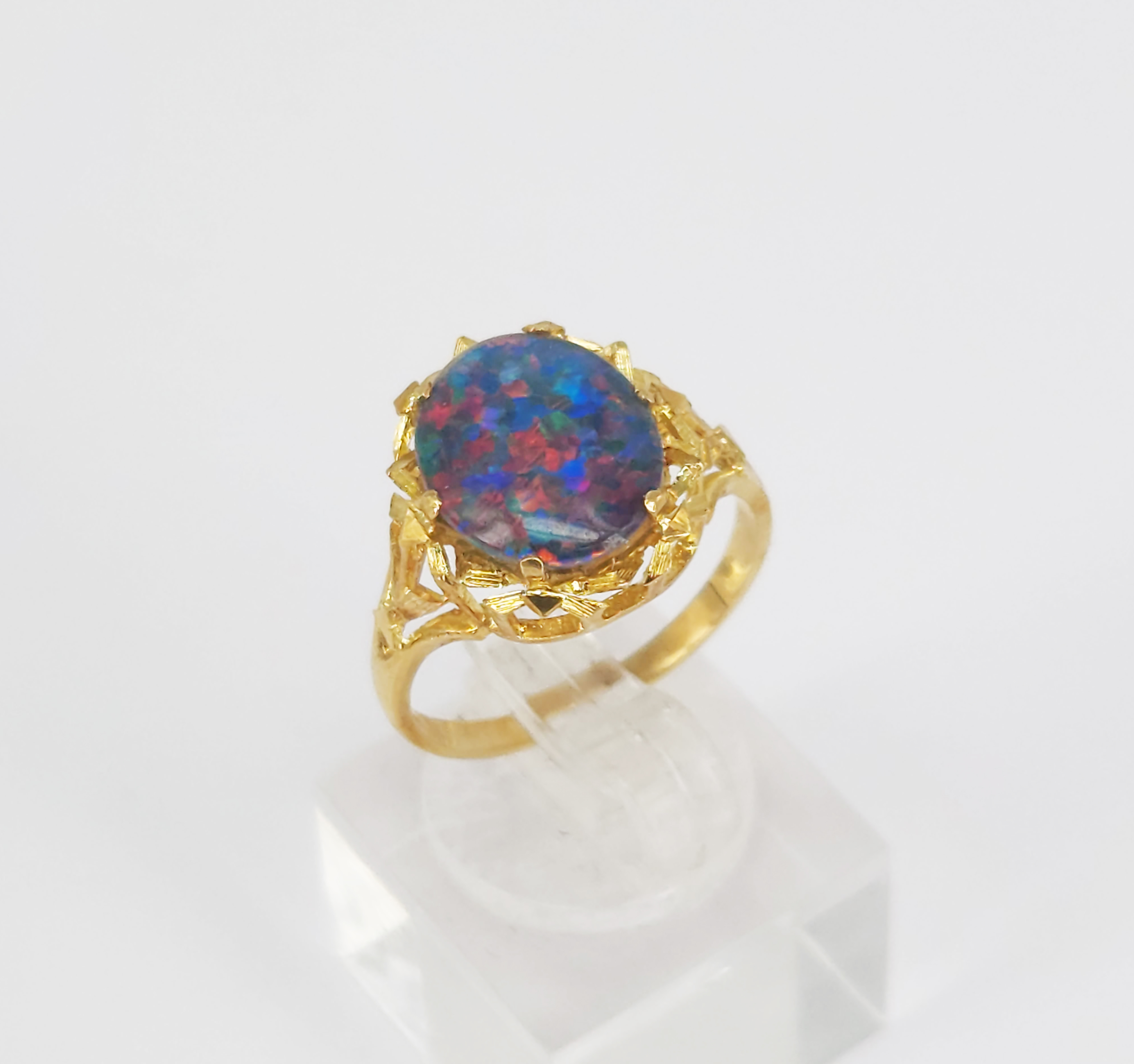 An Opal Triplet And 9ct Gold Ring