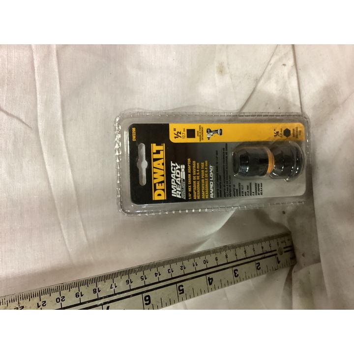 DeWalt 1/4'' Hex Shank Adapter